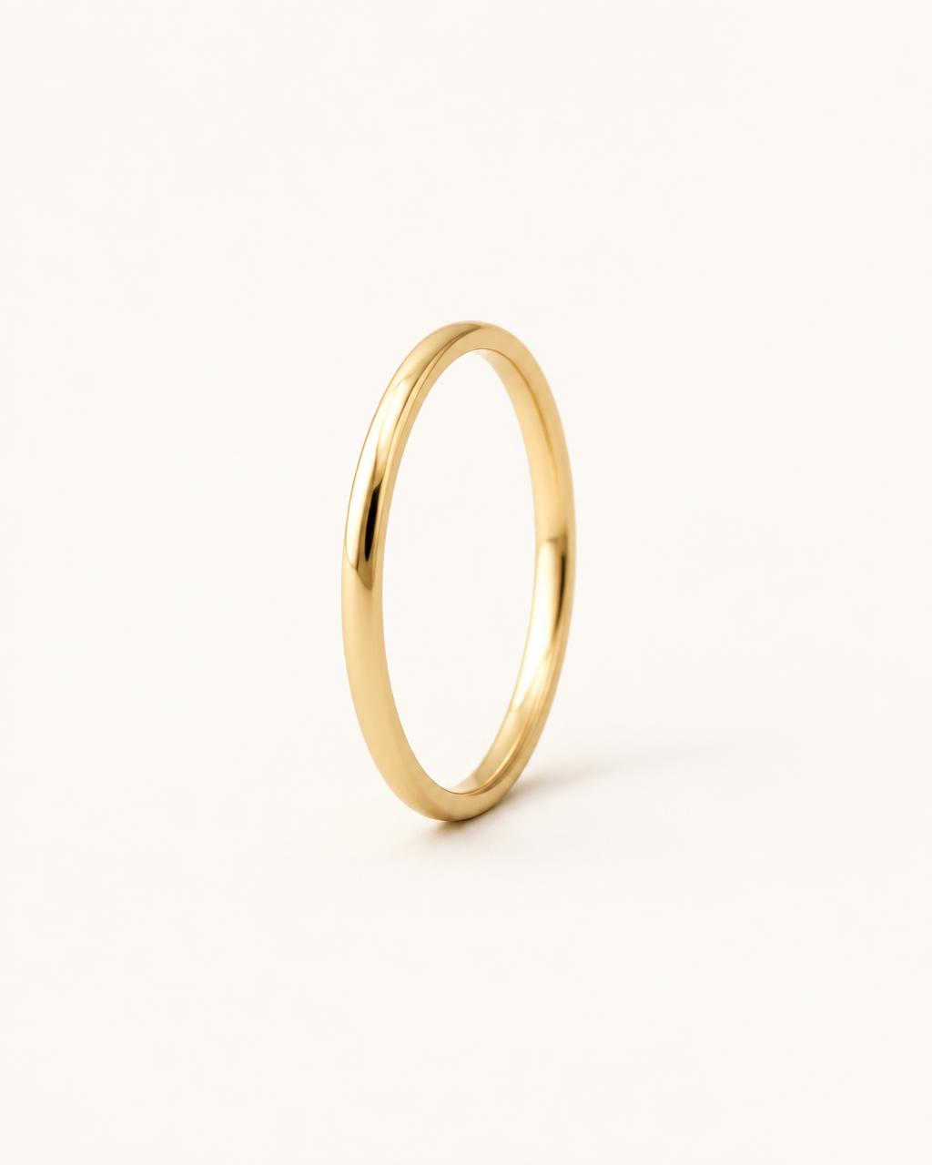 Slim minimal gold band ring